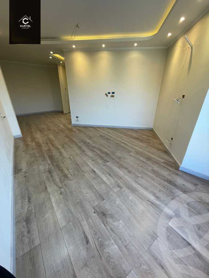 https://aqarmap.com.eg/ar/listing/5443634-for-sale-cairo-new-cairo-compounds-mwrd-fq-llttwyr