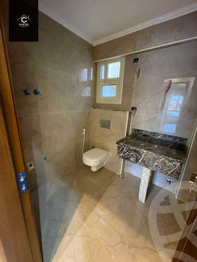 https://aqarmap.com.eg/ar/listing/5443634-for-sale-cairo-new-cairo-compounds-mwrd-fq-llttwyr