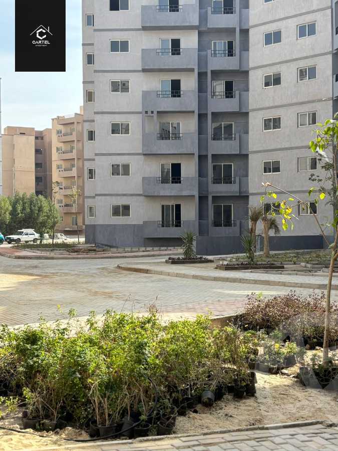 https://aqarmap.com.eg/en/listing/5563114-for-sale-cairo-6th-of-october-hadaeq-october-kmbwnd-fy-hdyq-ktwbr-kenz
