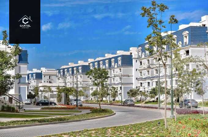 https://aqarmap.com.eg/en/listing/5566501-for-sale-cairo-new-cairo-compounds-mountain-view-hyde-park