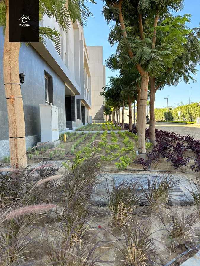 https://aqarmap.com.eg/ar/listing/5570777-for-sale-cairo-new-cairo-compounds-w-signature-compound-waterway