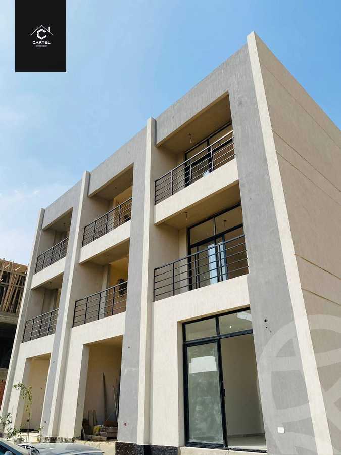 https://aqarmap.com.eg/en/listing/6018344-for-sale-cairo-new-cairo-lmstqbl-syty-compounds-kmbwnd-mwnty-nbwlywny-rybwrtj-l-qry
