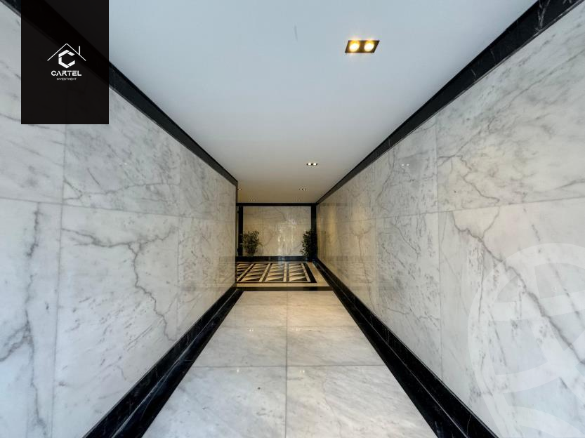 https://aqarmap.com.eg/en/listing/6023558-for-sale-cairo-heliopolis-heliopolis-square-mohammed-farid-st