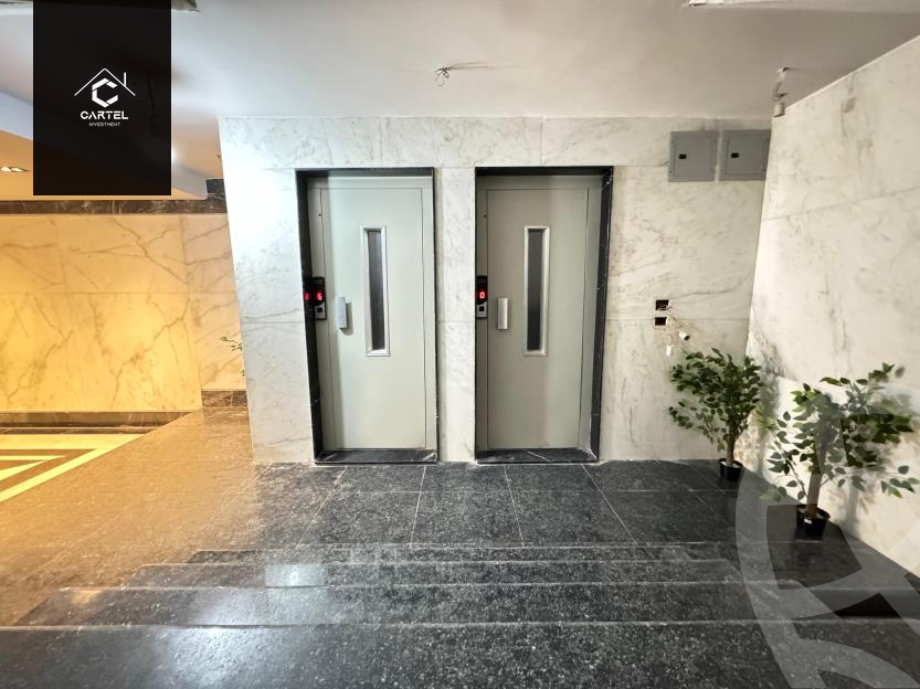 https://aqarmap.com.eg/en/listing/6023558-for-sale-cairo-heliopolis-heliopolis-square-mohammed-farid-st