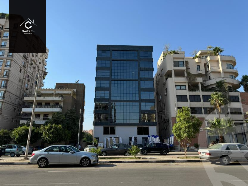 https://aqarmap.com.eg/en/listing/6023558-for-sale-cairo-heliopolis-heliopolis-square-mohammed-farid-st