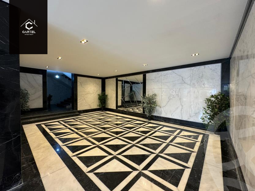 https://aqarmap.com.eg/en/listing/6023558-for-sale-cairo-heliopolis-heliopolis-square-mohammed-farid-st