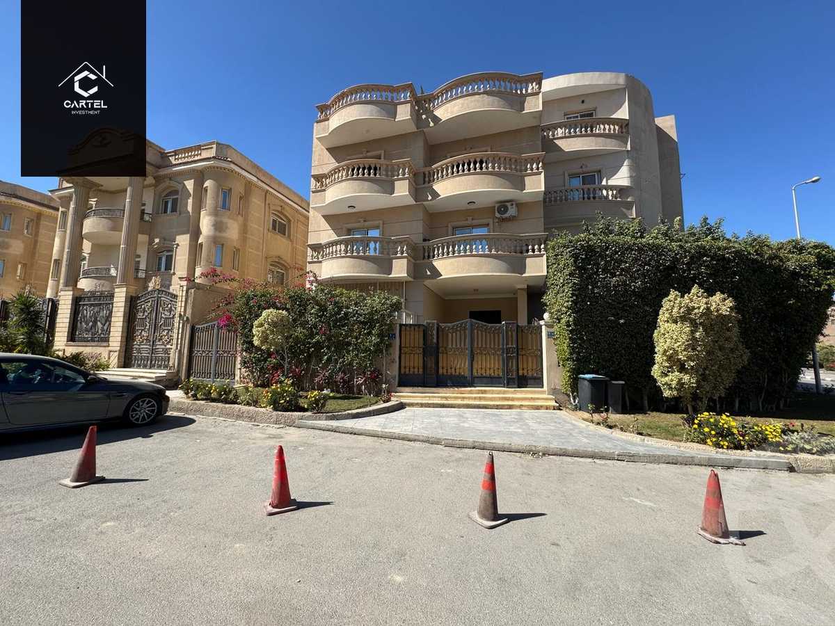 https://aqarmap.com.eg/en/listing/6041842-for-sale-cairo-new-cairo-el-banafsg-el-banafsag-12
