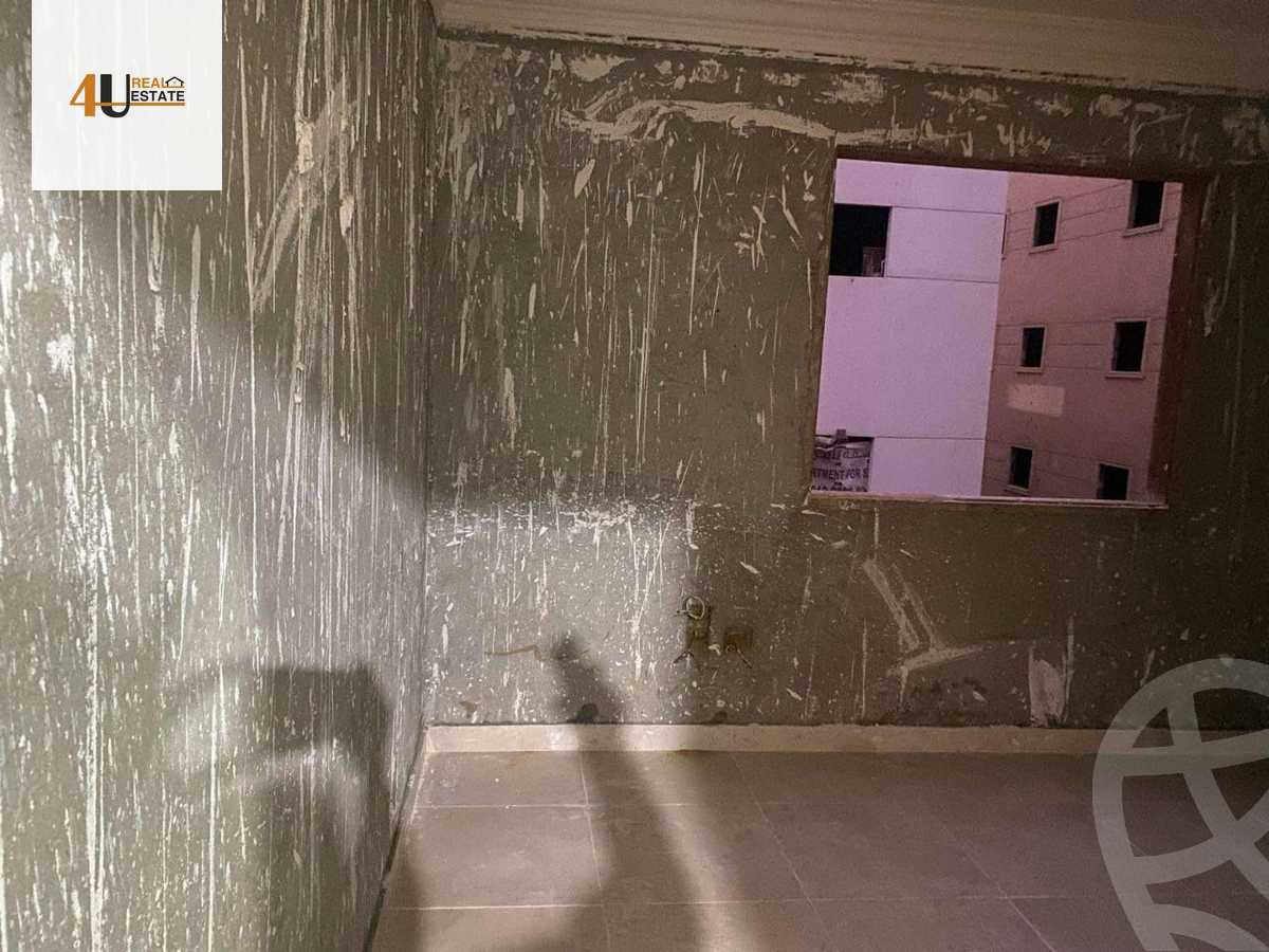 https://aqarmap.com.eg/ar/listing/4657723-for-sale-cairo-new-cairo-south-investors-mohammed-nagib-axis-st