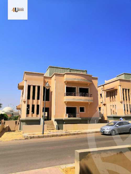 https://aqarmap.com.eg/ar/listing/5352767-for-sale-cairo-new-cairo-compounds-garden-view-2-dream-town