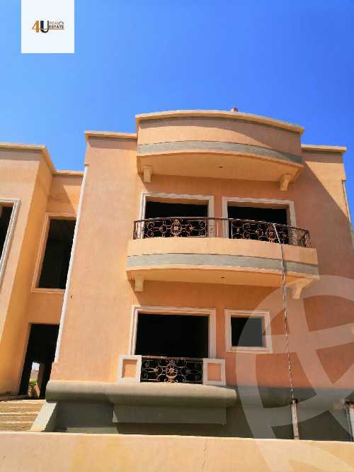 https://aqarmap.com.eg/ar/listing/5352767-for-sale-cairo-new-cairo-compounds-garden-view-2-dream-town