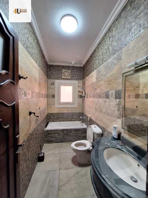 https://aqarmap.com.eg/en/listing/5355180-for-sale-cairo-new-cairo-first-settlement-neighbourhood-5-el-shaheed-islam-raafat-st