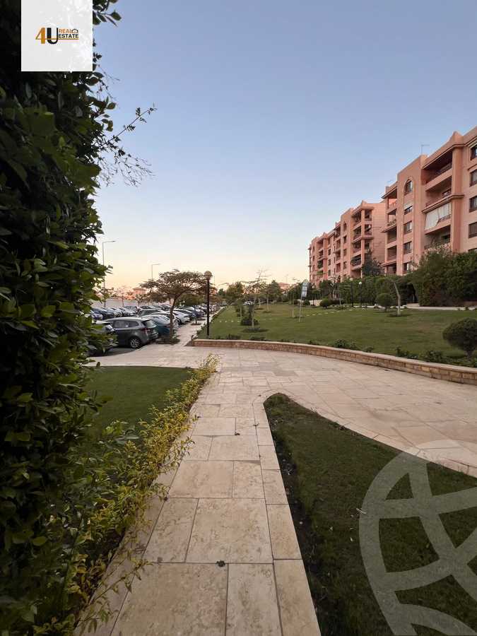 https://aqarmap.com.eg/en/listing/5386486-for-sale-cairo-new-cairo-lrhb-city-phase-5-ibn-al-nafees-st