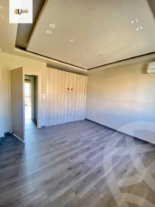 https://aqarmap.com.eg/en/listing/5390090-for-sale-cairo-new-cairo-lrhb-city-phase-1-ahmed-rami-st