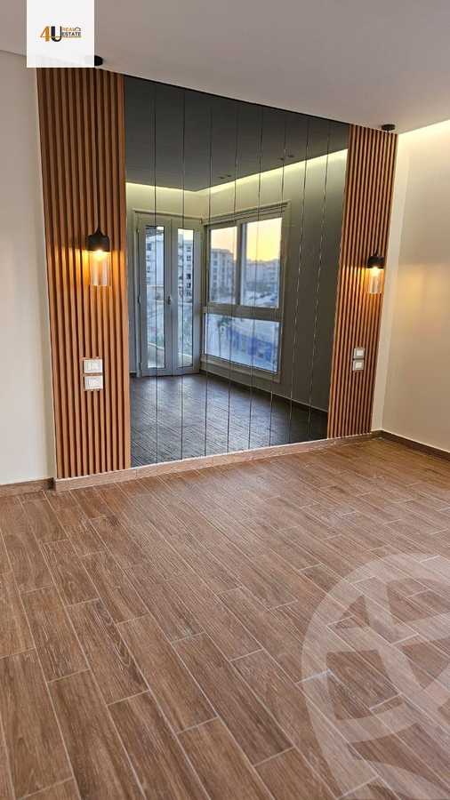https://aqarmap.com.eg/en/listing/5420561-for-rent-cairo-new-cairo-compounds-mwntn-fyw-y-syty-club-park-mountain-view-icity