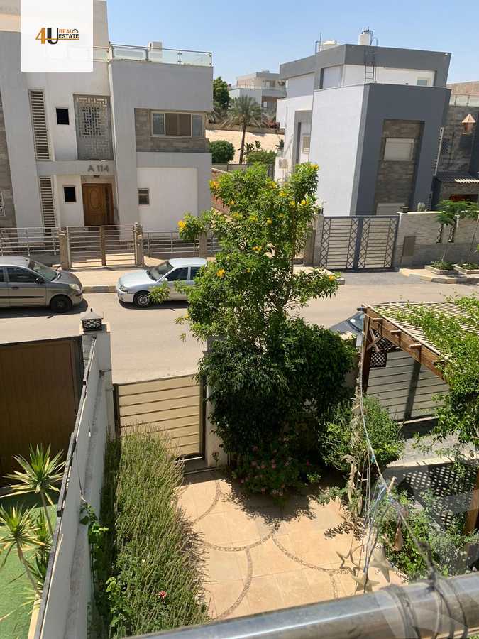 https://aqarmap.com.eg/en/listing/5445896-for-sale-cairo-new-cairo-compounds-el-koronfel-heights