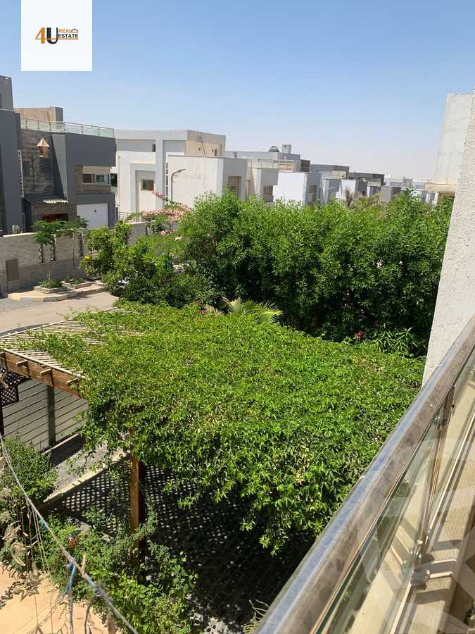 https://aqarmap.com.eg/en/listing/5445896-for-sale-cairo-new-cairo-compounds-el-koronfel-heights