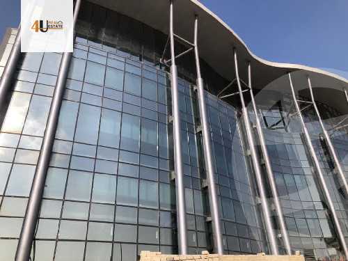 https://aqarmap.com.eg/en/listing/5450532-for-sale-cairo-new-cairo-90th-street-90th-between-cairo-festival-city-and-mountain-view-roundabout
