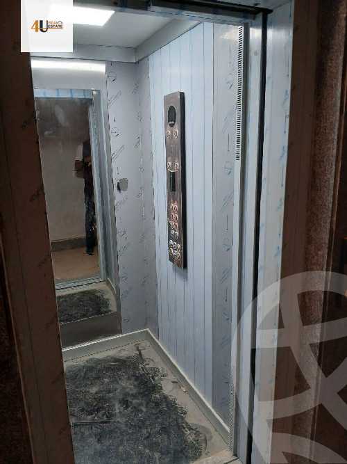 https://aqarmap.com.eg/en/listing/5461136-for-sale-cairo-new-cairo-compounds-town-residence