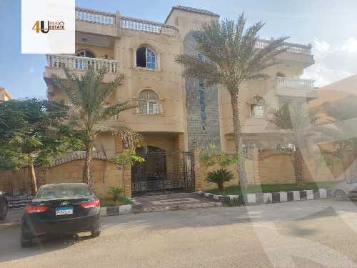 https://aqarmap.com.eg/en/listing/5510406-for-sale-cairo-new-cairo-first-settlement-neighbourhood-9-el-shaikh-mohamed-al-gizawy-st