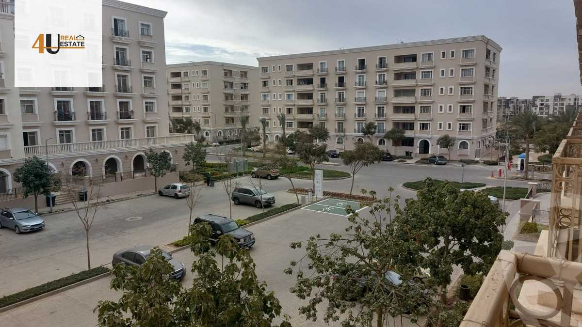 https://aqarmap.com.eg/en/listing/5626011-for-sale-cairo-new-cairo-compounds-hyde-park-centre-ville-hyde-park