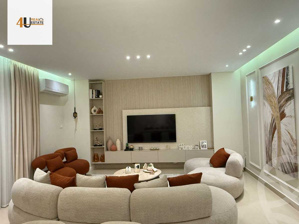 https://aqarmap.com.eg/en/listing/5824180-for-sale-cairo-new-cairo-compounds-nakhil-village