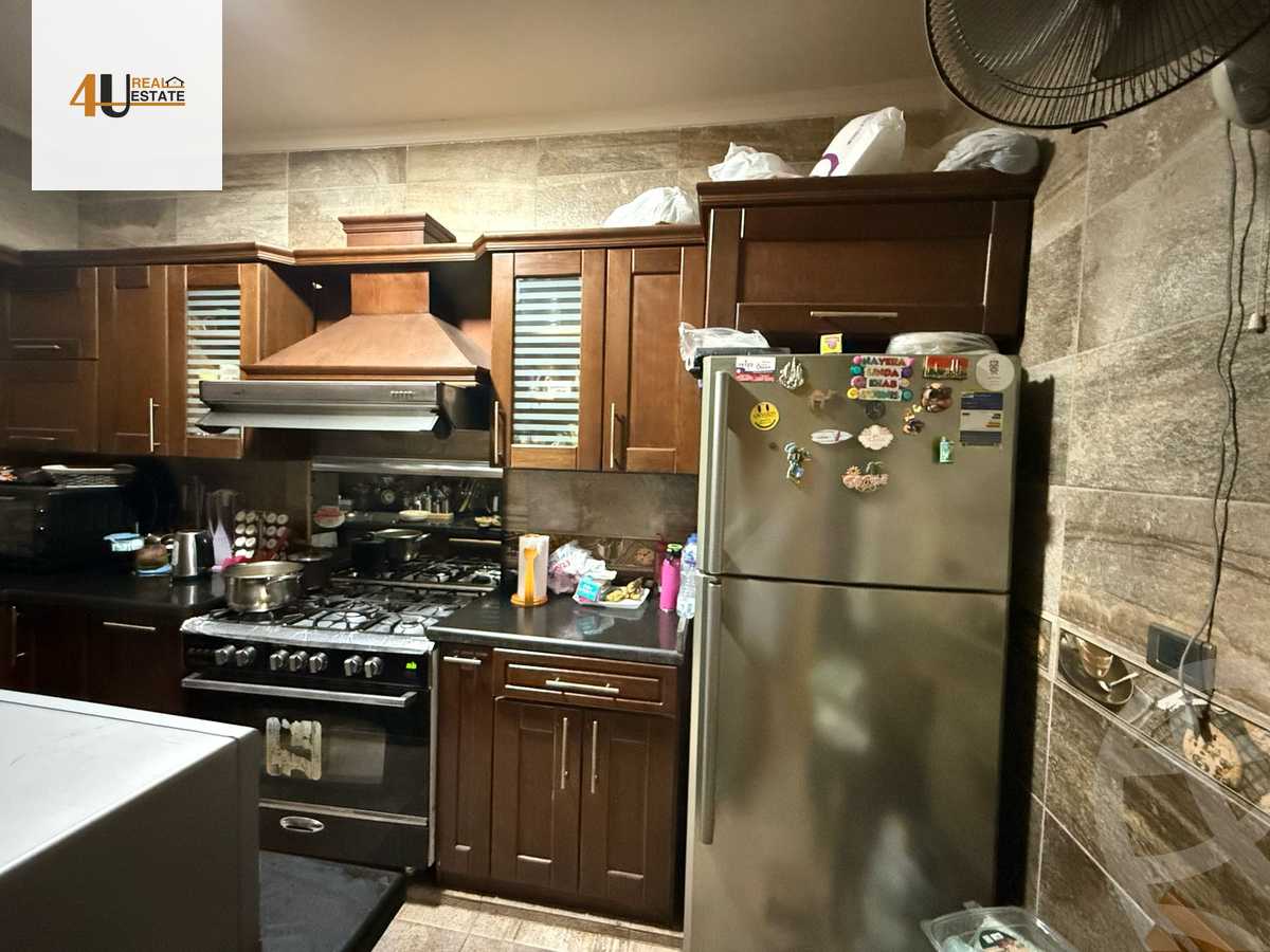 https://aqarmap.com.eg/en/listing/5824180-for-sale-cairo-new-cairo-compounds-nakhil-village