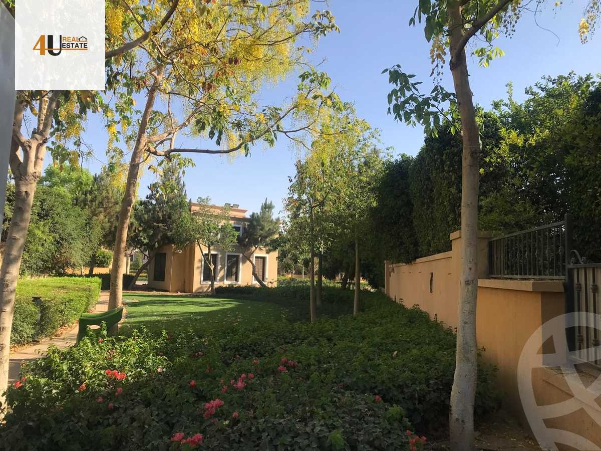 https://aqarmap.com.eg/en/listing/5888419-for-sale-cairo-new-cairo-compounds-mivida
