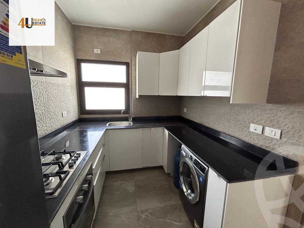 https://aqarmap.com.eg/en/listing/5914842-for-sale-cairo-new-cairo-compounds-fifth-square
