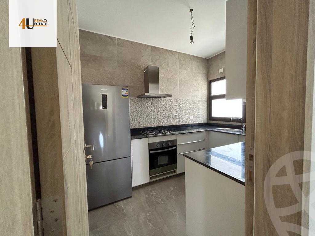 https://aqarmap.com.eg/en/listing/5914842-for-sale-cairo-new-cairo-compounds-fifth-square