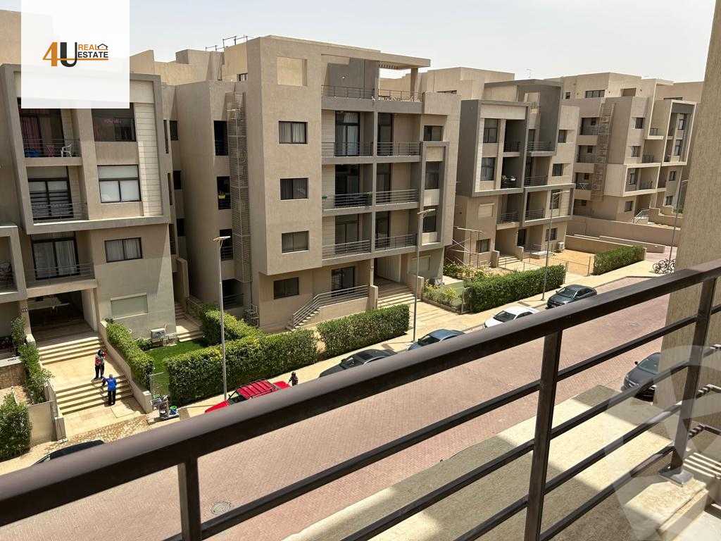https://aqarmap.com.eg/en/listing/5914842-for-sale-cairo-new-cairo-compounds-fifth-square