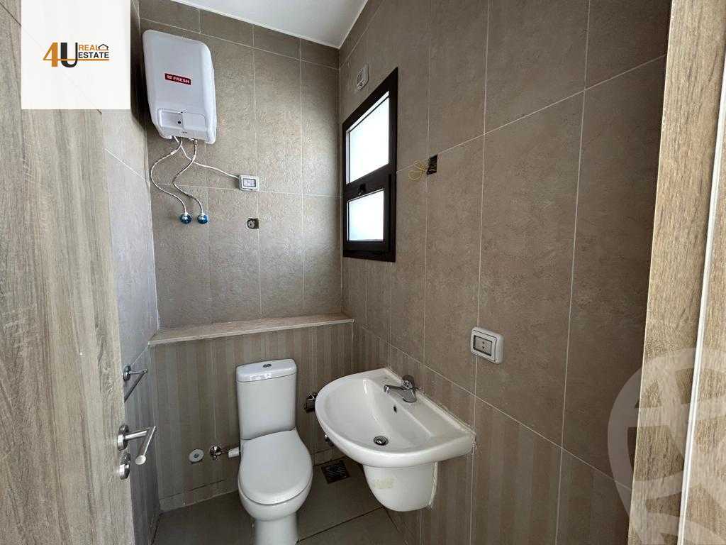 https://aqarmap.com.eg/en/listing/5914842-for-sale-cairo-new-cairo-compounds-fifth-square