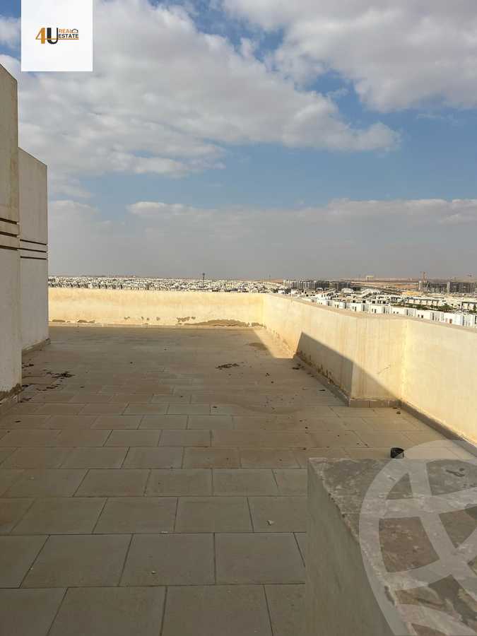 https://aqarmap.com.eg/en/listing/6010940-for-sale-cairo-new-cairo-compounds-hyde-park-centre-ville-hyde-park