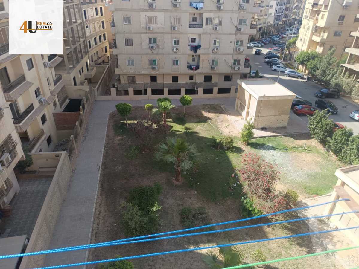 https://aqarmap.com.eg/ar/listing/6013848-for-sale-cairo-new-cairo-el-banafsg-el-banafsag-omarat-qt-342