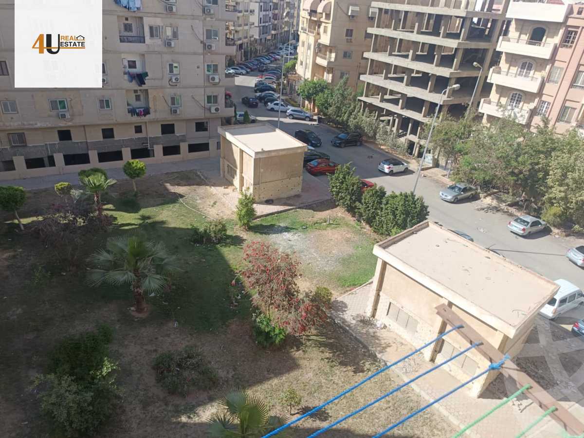 https://aqarmap.com.eg/ar/listing/6013848-for-sale-cairo-new-cairo-el-banafsg-el-banafsag-omarat-qt-342
