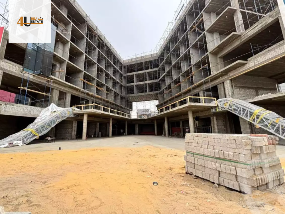 https://aqarmap.com.eg/en/listing/6062761-for-sale-cairo-new-cairo-compounds-livelli-mall-arabco