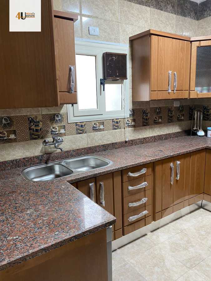 https://aqarmap.com.eg/en/listing/6104724-for-rent-cairo-new-cairo-lrhb-city-phase-1-ahmed-rami-st