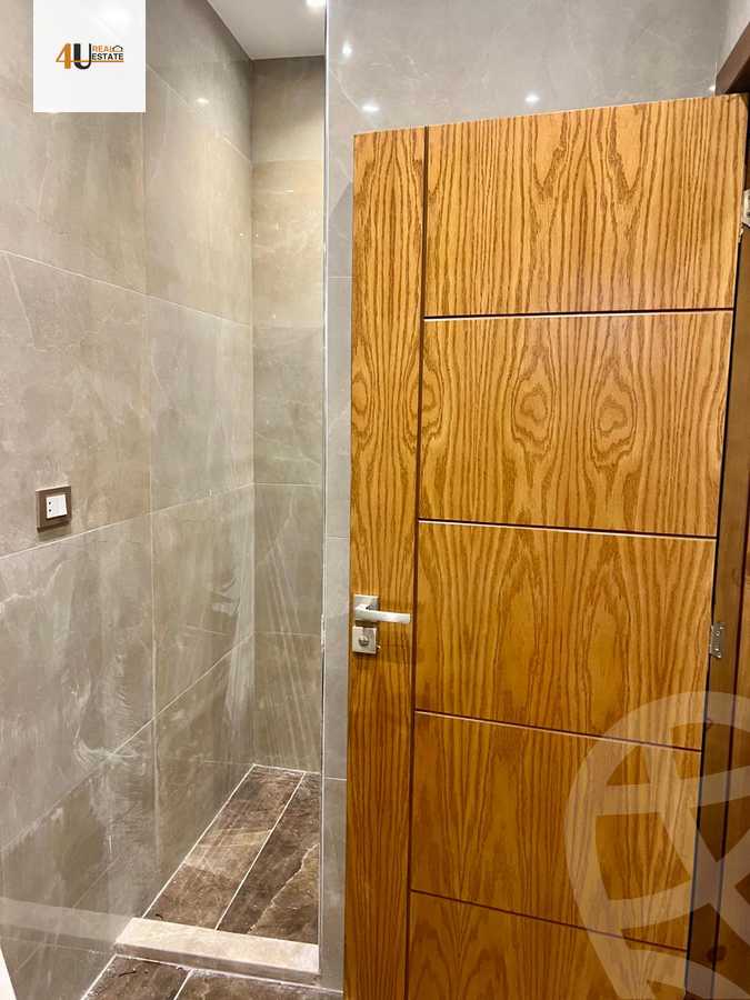 https://aqarmap.com.eg/en/listing/6104760-for-sale-cairo-new-cairo-compounds-kmbwnd-ldf-lwtny