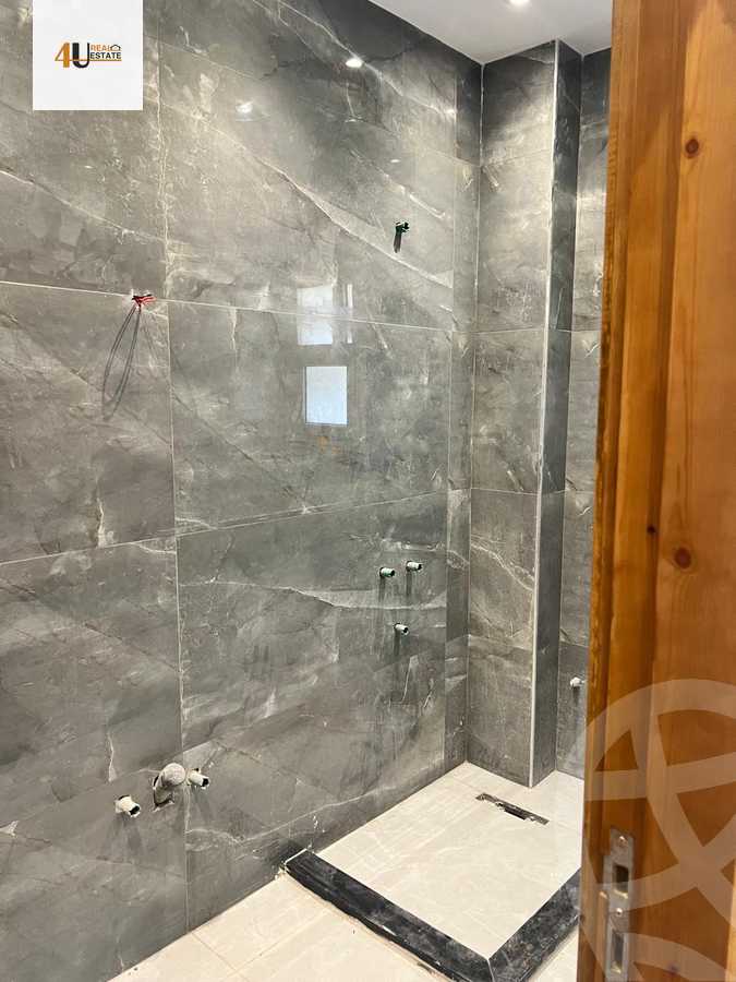 https://aqarmap.com.eg/en/listing/6104760-for-sale-cairo-new-cairo-compounds-kmbwnd-ldf-lwtny