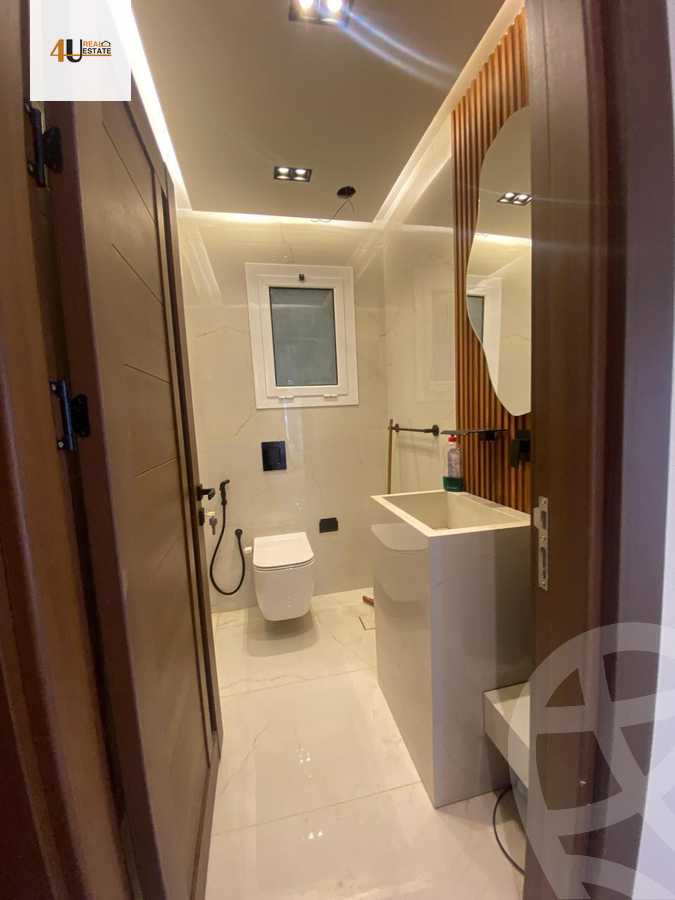 https://aqarmap.com.eg/en/listing/6105567-for-sale-cairo-new-cairo-compounds-hyde-park-park-corner-hyde-park