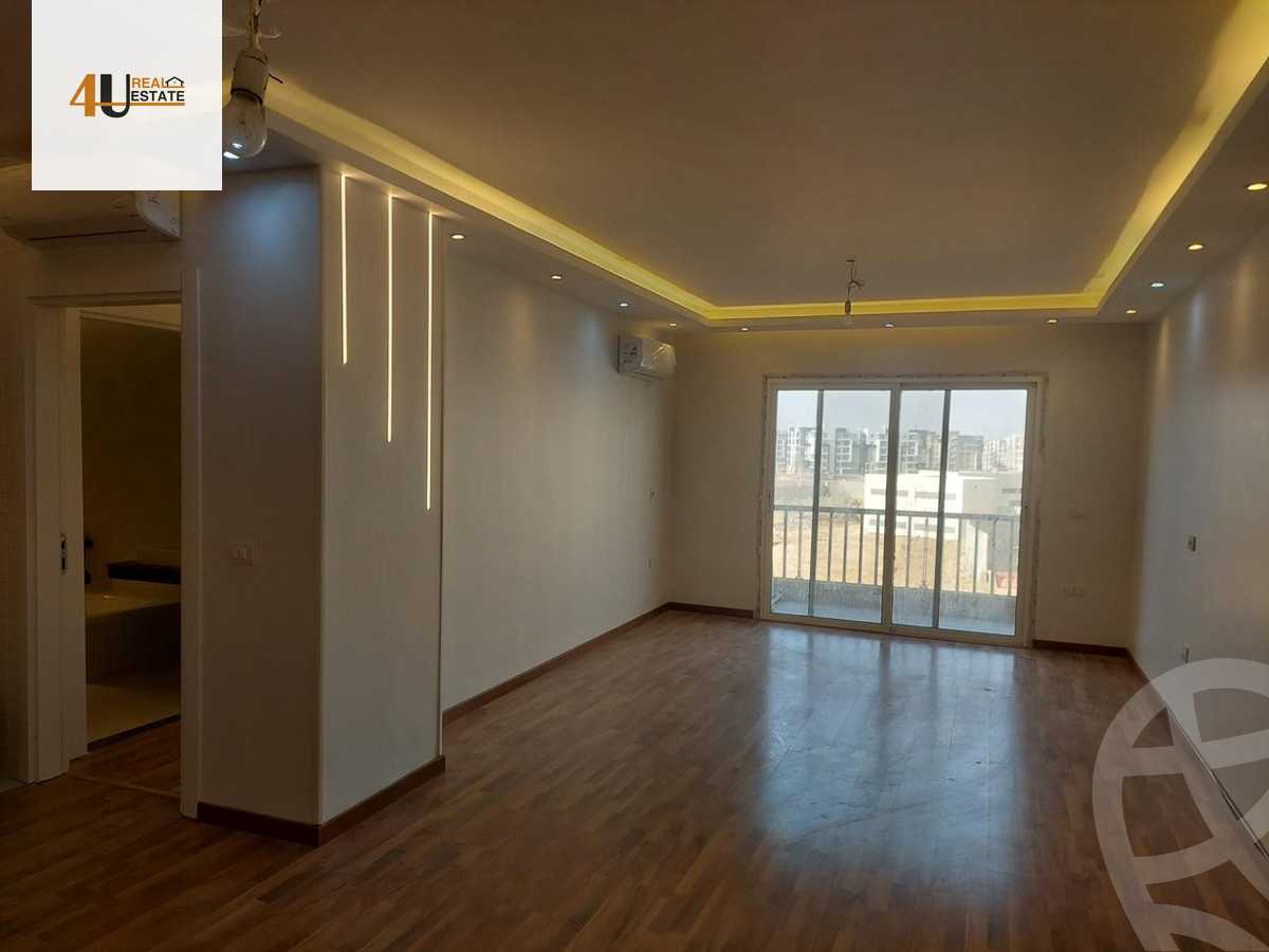 https://aqarmap.com.eg/en/listing/6105649-for-rent-cairo-new-cairo-compounds-hyde-park-centre-ville-hyde-park