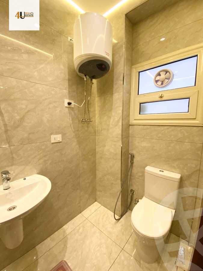 https://aqarmap.com.eg/ar/listing/6112659-for-rent-cairo-new-cairo-compounds-el-mostashareen-compound