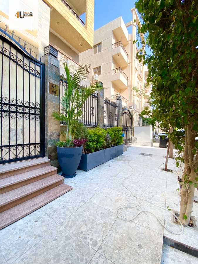 https://aqarmap.com.eg/ar/listing/6112659-for-rent-cairo-new-cairo-compounds-el-mostashareen-compound