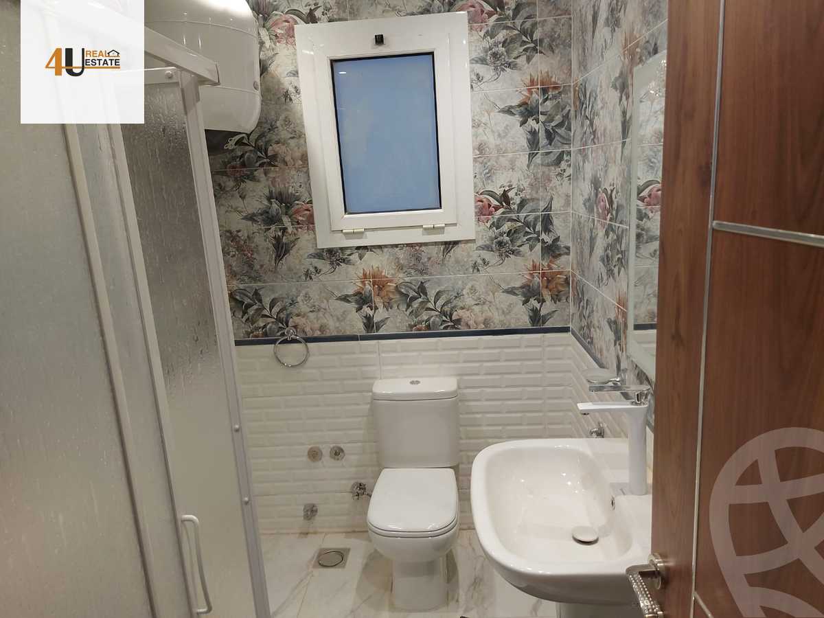 https://aqarmap.com.eg/en/listing/6112676-for-rent-cairo-new-cairo-compounds-hyde-park-centre-ville-hyde-park