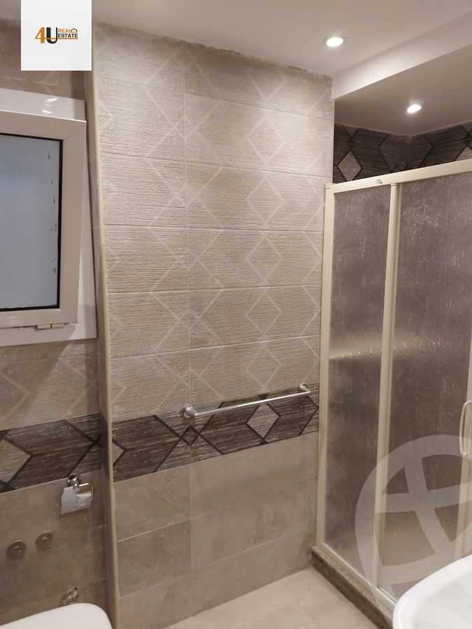 https://aqarmap.com.eg/en/listing/6112676-for-rent-cairo-new-cairo-compounds-hyde-park-centre-ville-hyde-park