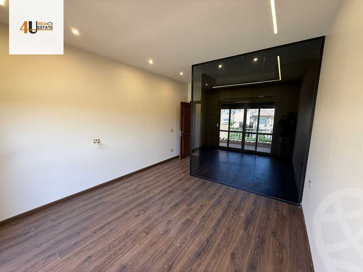https://aqarmap.com.eg/ar/listing/6153741-for-sale-cairo-new-cairo-compounds-el-patio-oro
