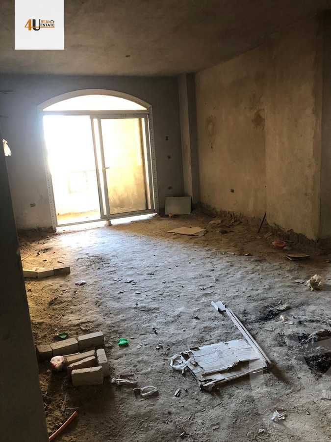 https://aqarmap.com.eg/en/listing/6159715-for-sale-cairo-new-cairo-compounds-dobat-el-modaraat-compound-deraa-misr