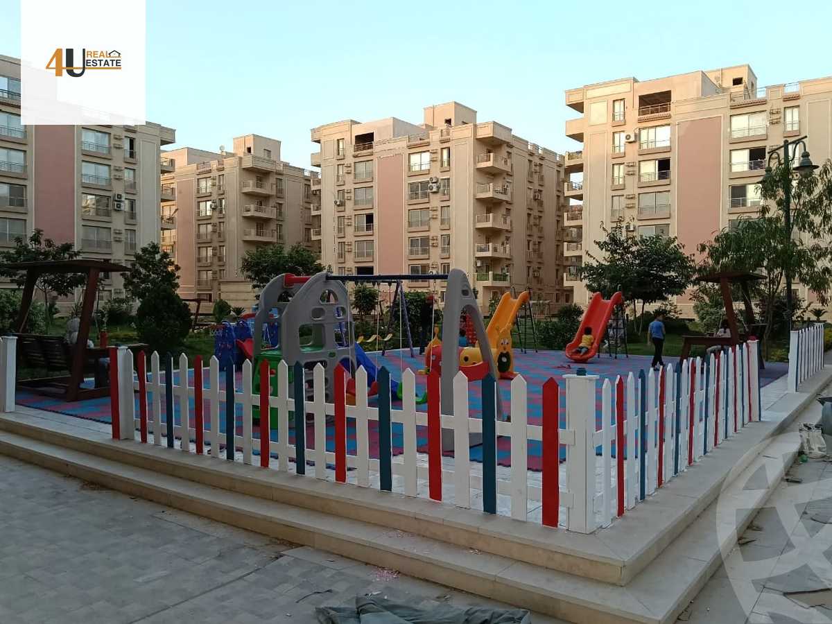 https://aqarmap.com.eg/ar/listing/6162037-for-sale-cairo-new-cairo-compounds-zohour-life-compound-2