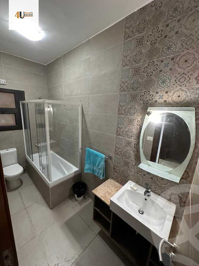 https://aqarmap.com.eg/en/listing/6177441-for-rent-cairo-new-cairo-compounds-fifth-square