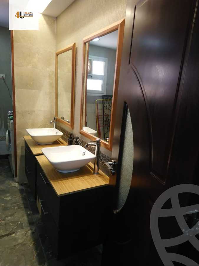 https://aqarmap.com.eg/en/listing/6185945-for-sale-cairo-new-cairo-sharq-el-akadamiya-al-tahrir-st