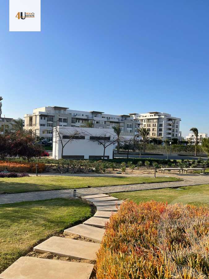 https://aqarmap.com.eg/en/listing/6186909-for-sale-cairo-new-cairo-compounds-hyde-park-cluster-17-hyde-park